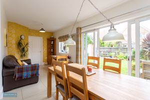 Kitchen/Dining/Family Room- click for photo gallery